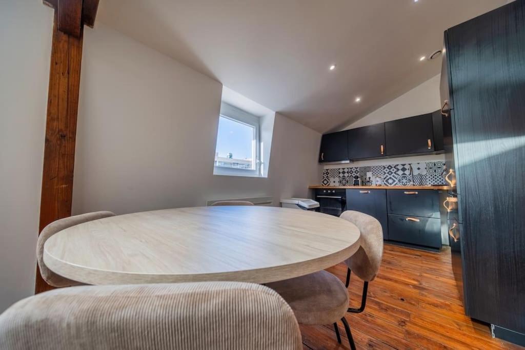 Le Joyau Apartment แร็งส์ ภายนอก รูปภาพ