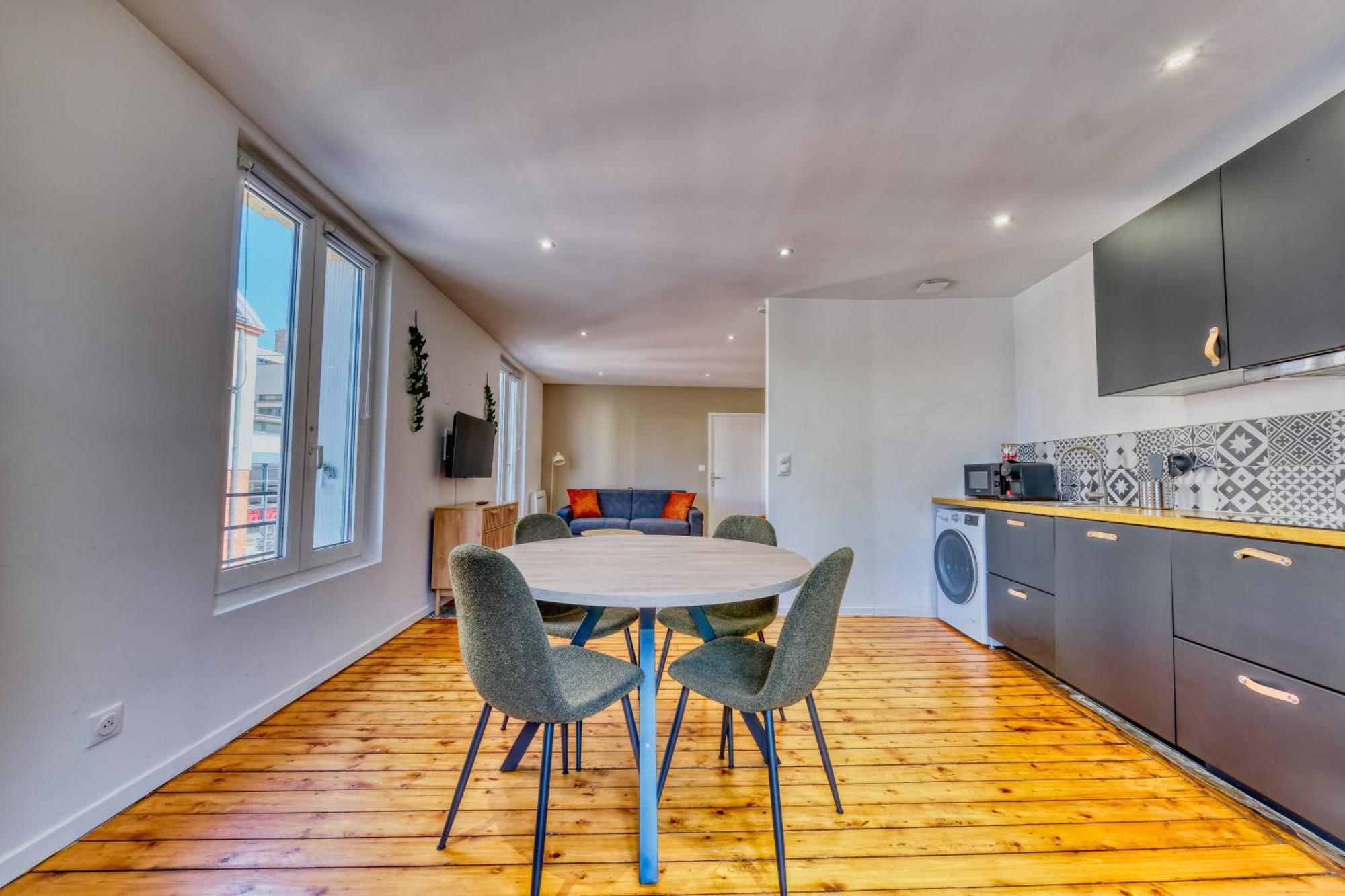 Le Joyau Apartment แร็งส์ ภายนอก รูปภาพ